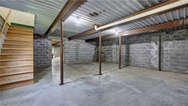 101 Lexington Drive, St Clairsville, OH 43950