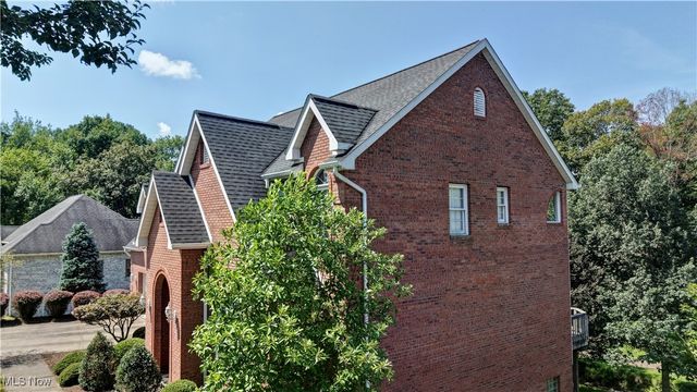 101 Lexington Drive, St Clairsville, OH 43950