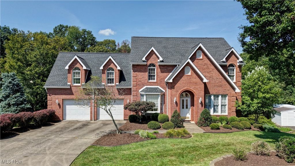 101 Lexington Drive, St Clairsville, OH 43950