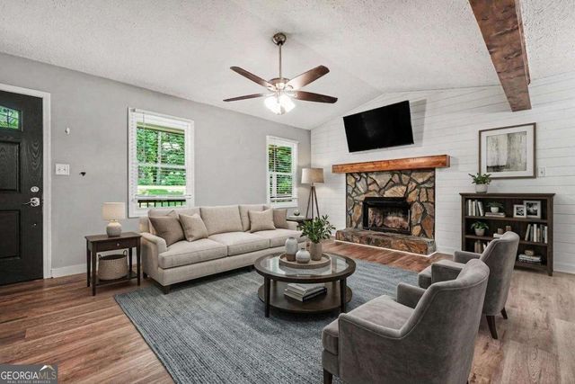 192 Wall Road, Hiram, GA 30141