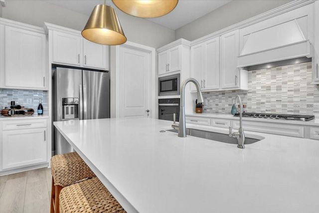 9332 BARRIER COAST TRAIL, Parrish, FL 34219