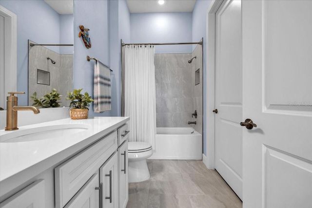 9332 BARRIER COAST TRAIL, Parrish, FL 34219