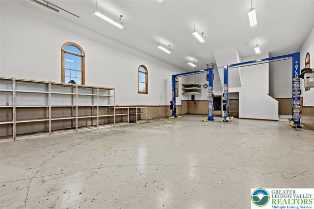 901 Meyer Road, Bushkill Twp, PA 18064