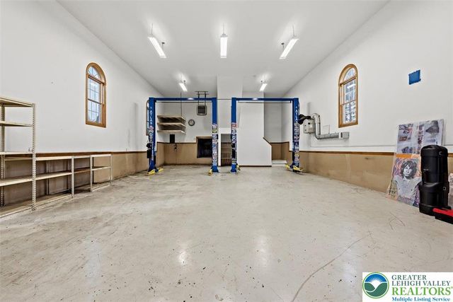 901 Meyer Road, Bushkill Twp, PA 18064