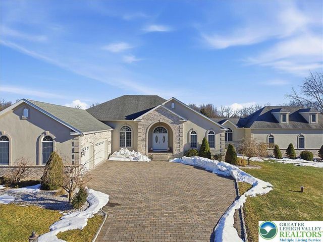 901 Meyer Road, Bushkill Twp, PA 18064