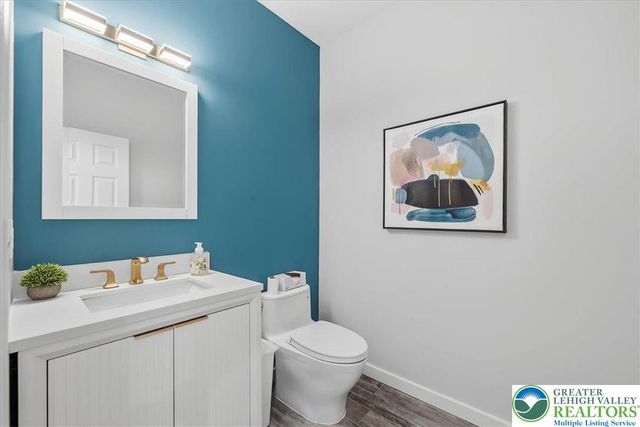 901 Meyer Road, Bushkill Twp, PA 18064