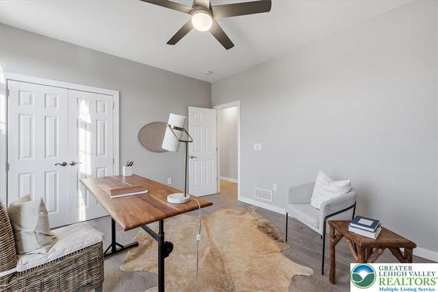 901 Meyer Road, Bushkill Twp, PA 18064