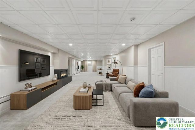 901 Meyer Road, Bushkill Twp, PA 18064