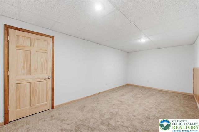 901 Meyer Road, Bushkill Twp, PA 18064