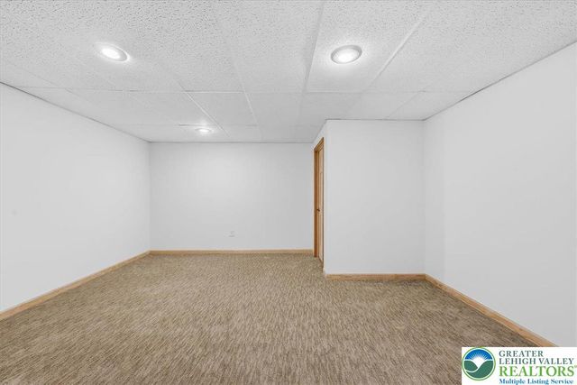 901 Meyer Road, Bushkill Twp, PA 18064