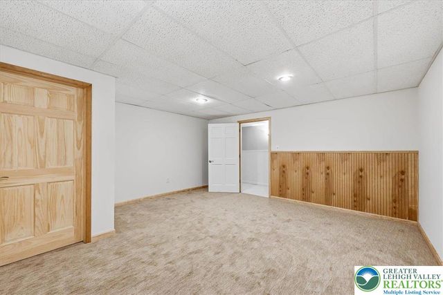 901 Meyer Road, Bushkill Twp, PA 18064