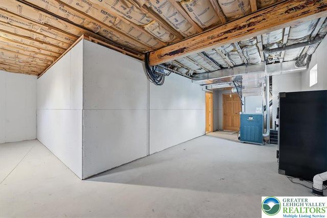 901 Meyer Road, Bushkill Twp, PA 18064