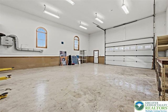 901 Meyer Road, Bushkill Twp, PA 18064