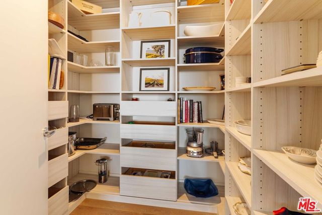 17324 Tramonto Drive 502, Pacific Palisades, CA 90272