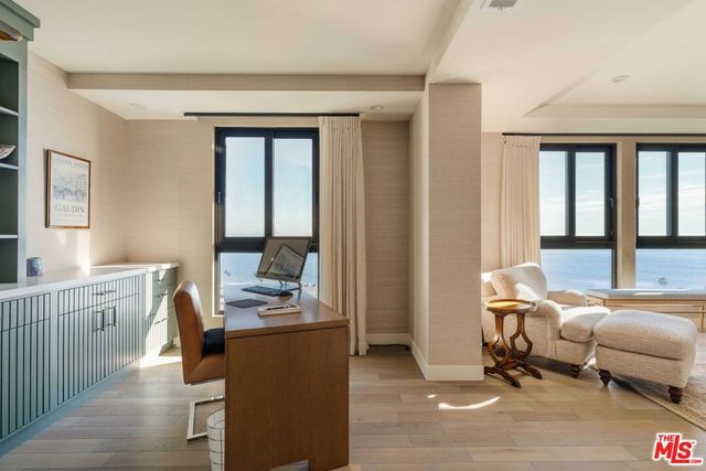 17324 Tramonto Drive 502, Pacific Palisades, CA 90272