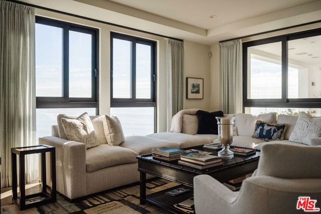 17324 Tramonto Drive 502, Pacific Palisades, CA 90272