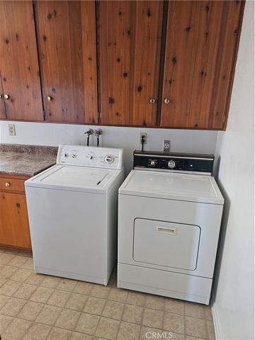 420 N W Street, Lompoc, CA 93436