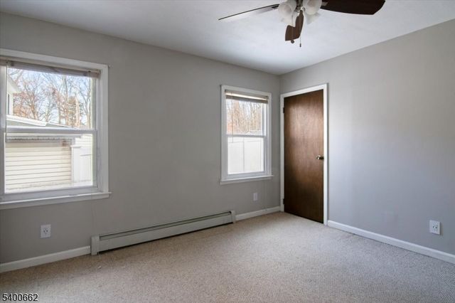 326 Market St, Belvidere Twp., NJ 07823