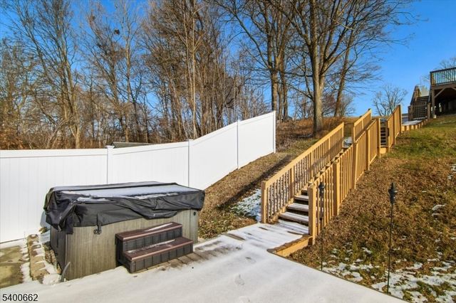 326 Market St, Belvidere Twp., NJ 07823