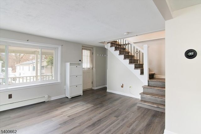 326 Market St, Belvidere Twp., NJ 07823