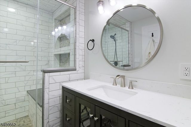 326 Market St, Belvidere Twp., NJ 07823