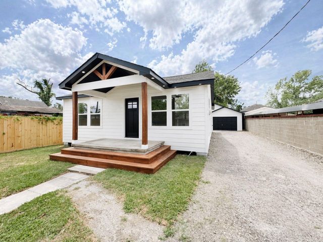 7110 San Angelo Street, Houston, TX 77020