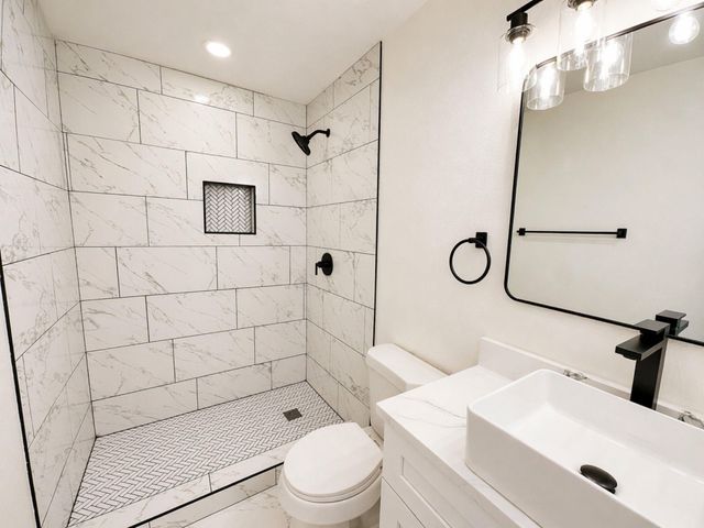 7110 San Angelo Street, Houston, TX 77020