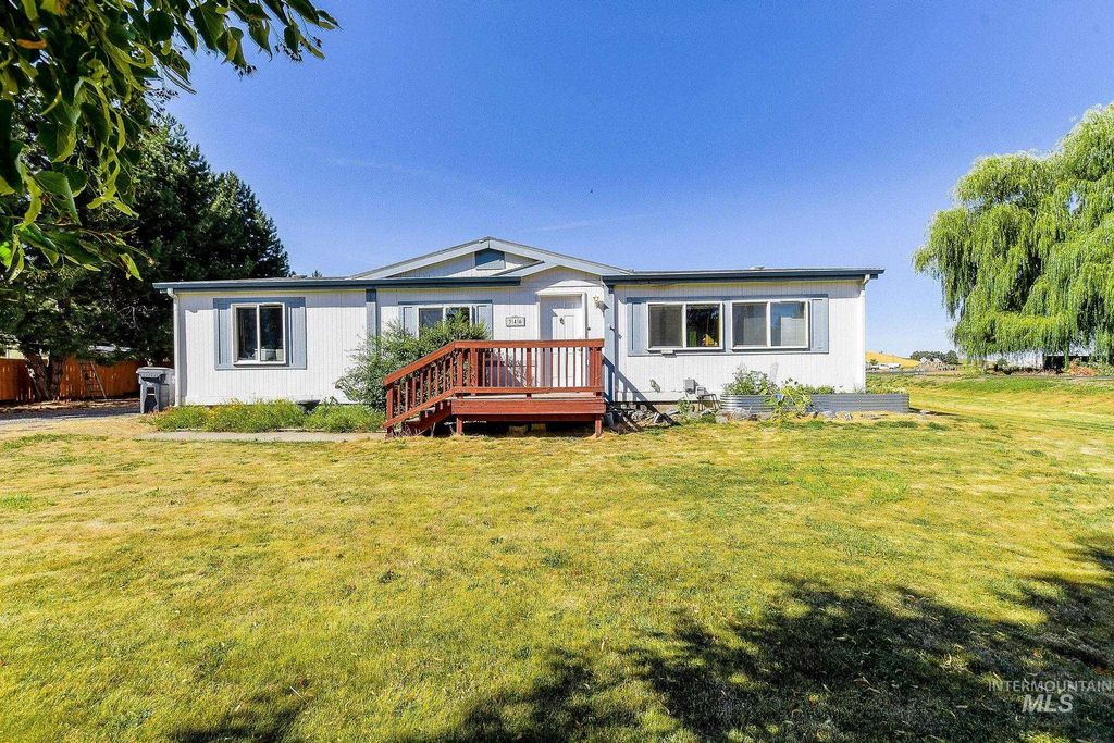 346 E Hazel, Genesee, ID 83832