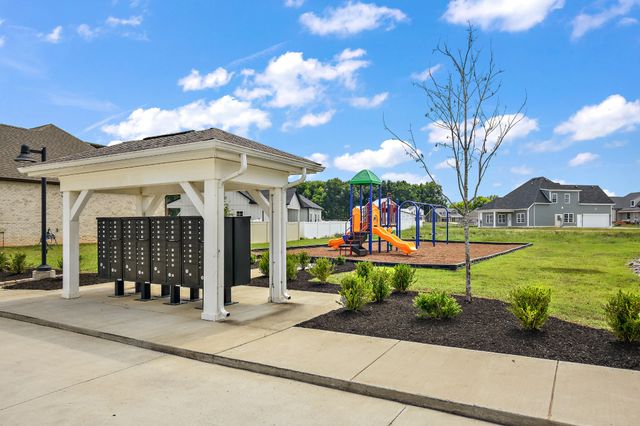 3002 Bootknife Dr, Bell Buckle, TN 37020