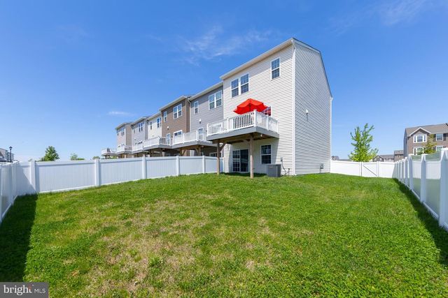 110 DALTON DR, Woolwich Twp, NJ 08085