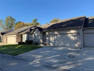 35251 Kings Forest Boulevard, Clinton Township, MI 48035