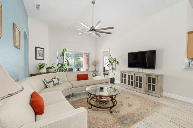 17650 WOODCREST WAY, Clermont, FL 34714