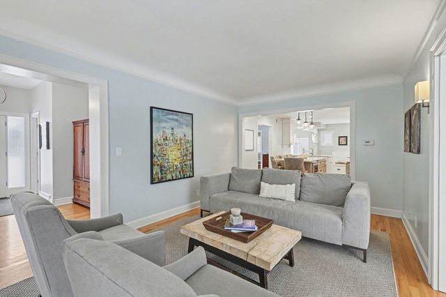 950 San Jose Drive Se, East Grand Rapids, MI 49506