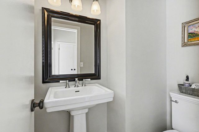 950 San Jose Drive Se, East Grand Rapids, MI 49506