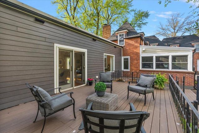 950 San Jose Drive Se, East Grand Rapids, MI 49506
