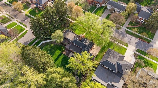 950 San Jose Drive Se, East Grand Rapids, MI 49506
