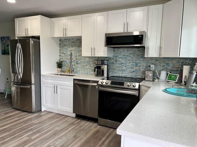 323 Leeward Lane 204, Fort Pierce, FL 34949