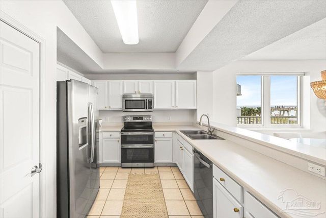 8575 Gulf Blvd 201, Navarre Beach, FL 32566