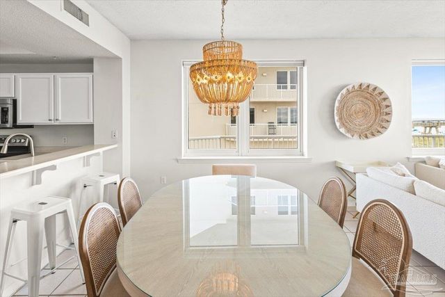 8575 Gulf Blvd 201, Navarre Beach, FL 32566