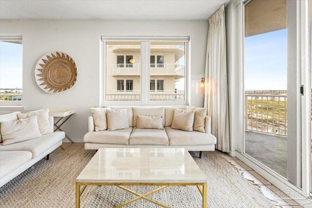 8575 Gulf Blvd 201, Navarre Beach, FL 32566