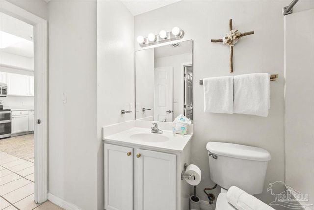 8575 Gulf Blvd 201, Navarre Beach, FL 32566