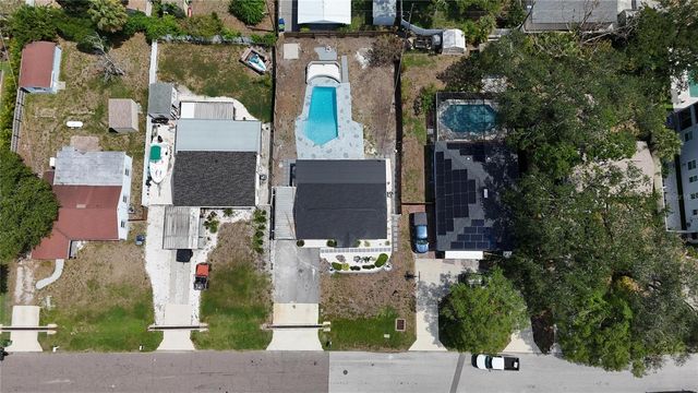 4711 W LAWN AVENUE, Tampa, FL 33611