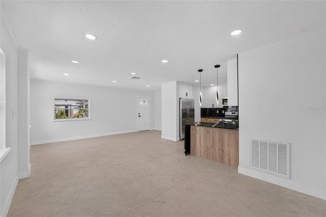 4711 W LAWN AVENUE, Tampa, FL 33611