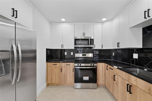4711 W LAWN AVENUE, Tampa, FL 33611