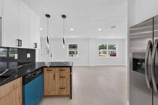 4711 W LAWN AVENUE, Tampa, FL 33611
