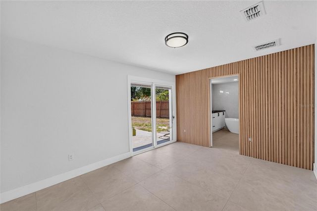 4711 W LAWN AVENUE, Tampa, FL 33611