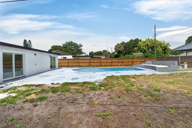 4711 W LAWN AVENUE, Tampa, FL 33611