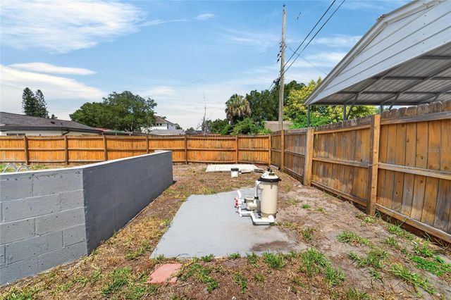 4711 W LAWN AVENUE, Tampa, FL 33611