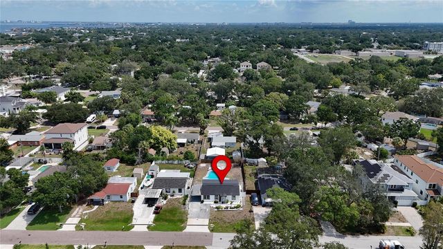 4711 W LAWN AVENUE, Tampa, FL 33611