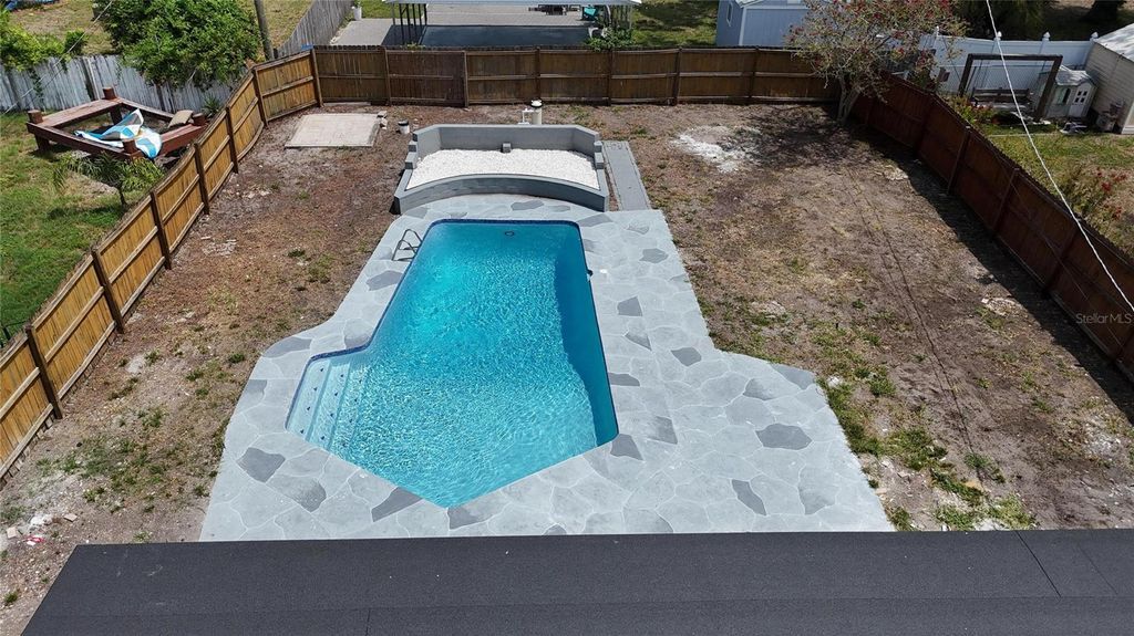 Image 54 of property listing at 4711 W LAWN AVENUE, Tampa, FL 33611